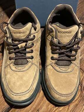 Rockport Men's  Shoes Size 8 Chocolate Nubuck Leather K71181